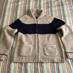 The Gap knit sweater from the 2007 (?) collection. in excellent conditions.